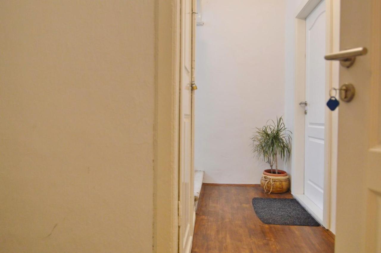 Placeta & Apartment