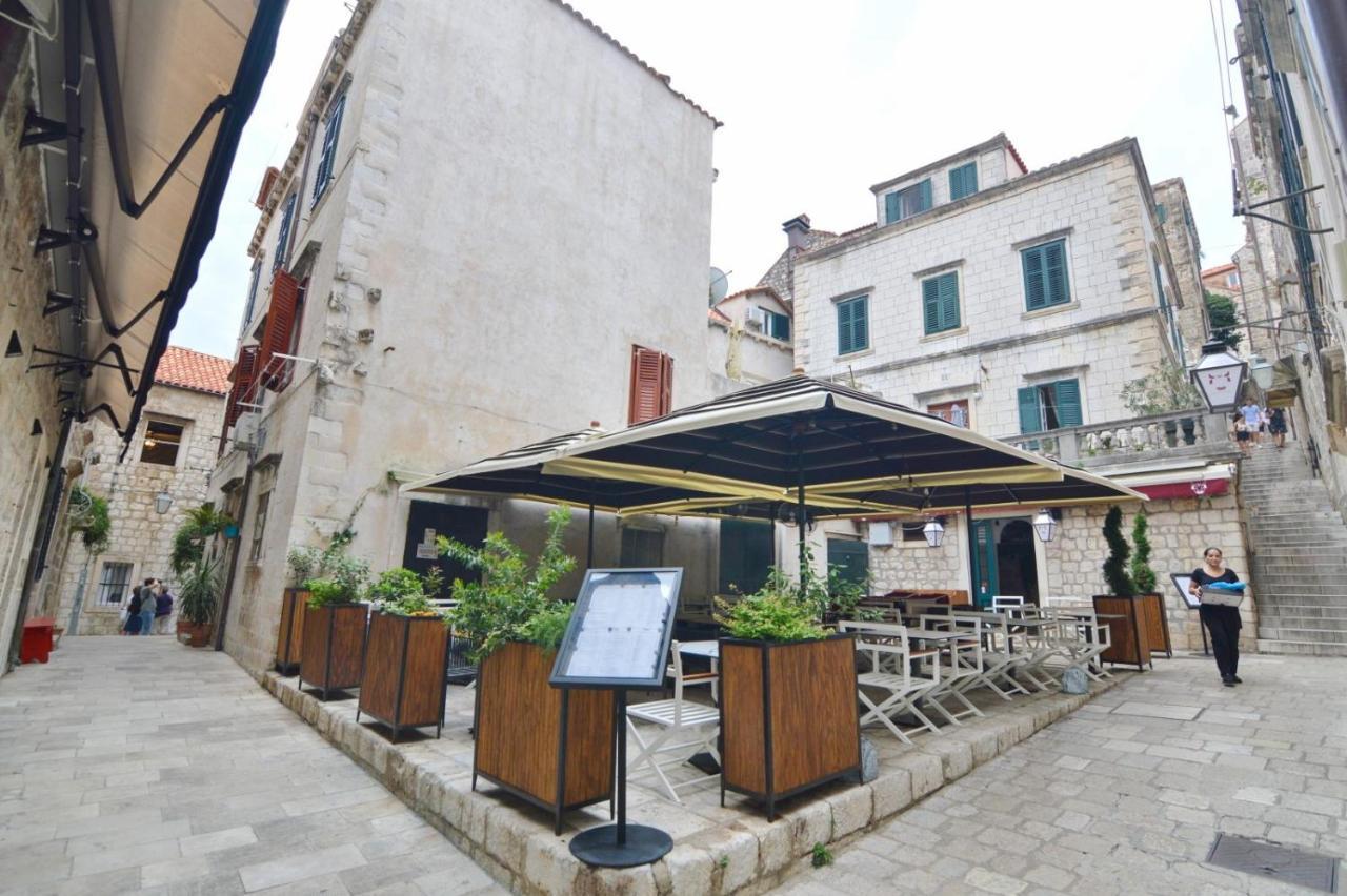 Placeta & Apartment