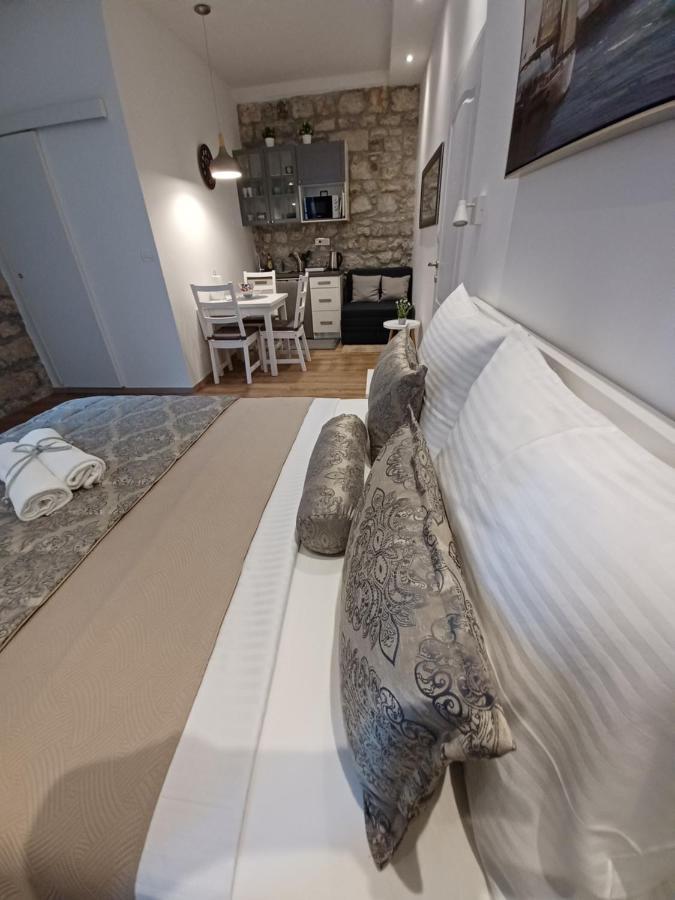 Placeta & Apartment