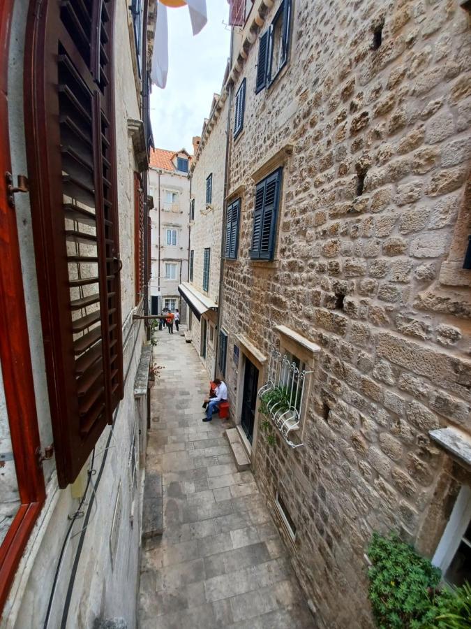 Placeta & Apartment *